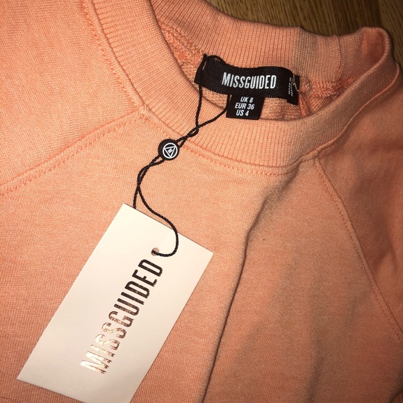 SOLD - Missguided Oversized Smocked Sweater Dress - Picture 4 of 4